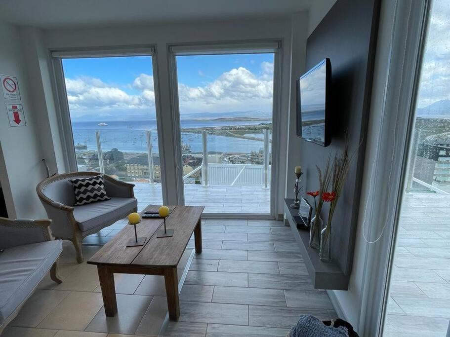 Ocean & Mountain View Apartment Ushuaia Exterior foto